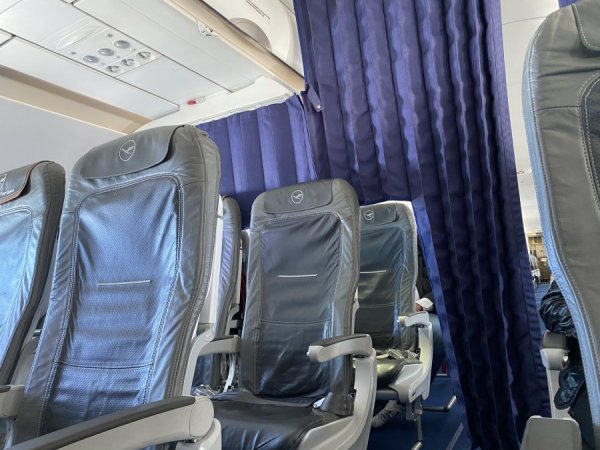 19E8041E-5F66-4FAB-B2D2-506B41D1B065.jpeg 19E8041E-5F66-4FAB-B2D2-506B41D1B065.jpeg